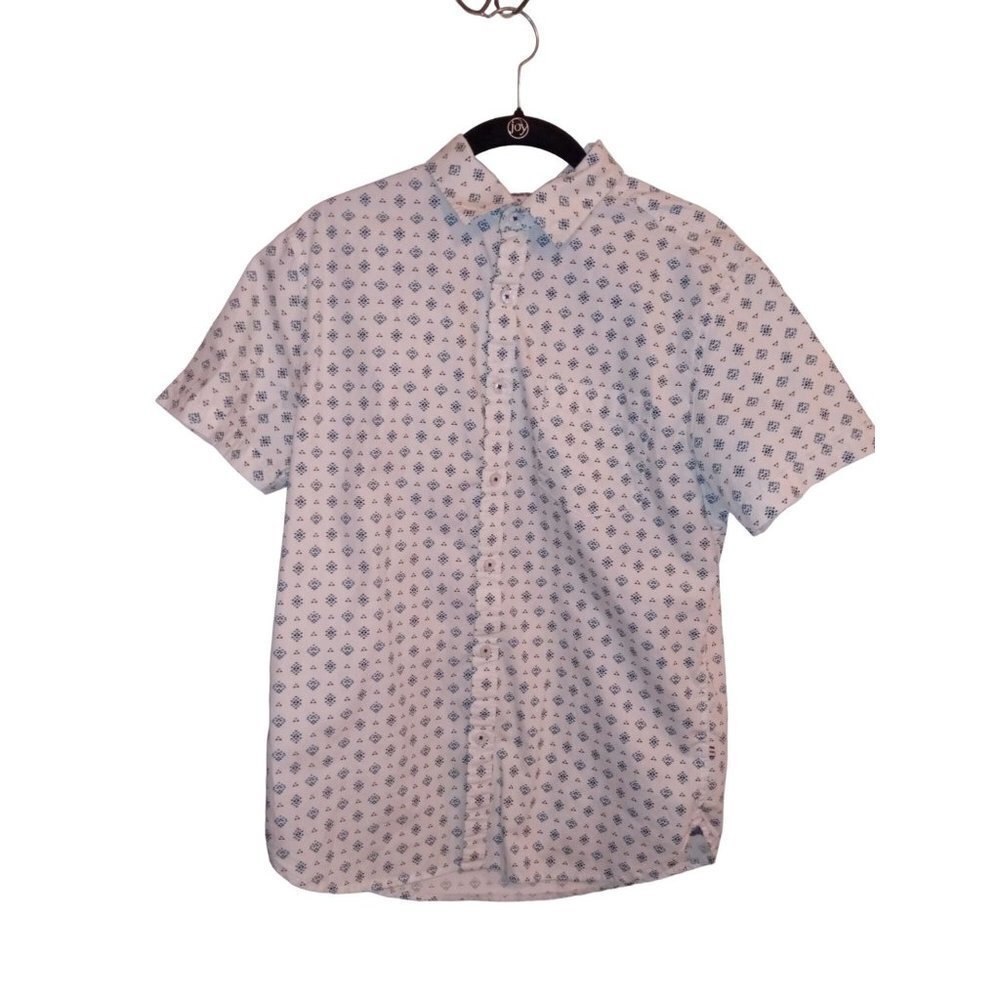 Denim and Flower white and blue‎ print button down